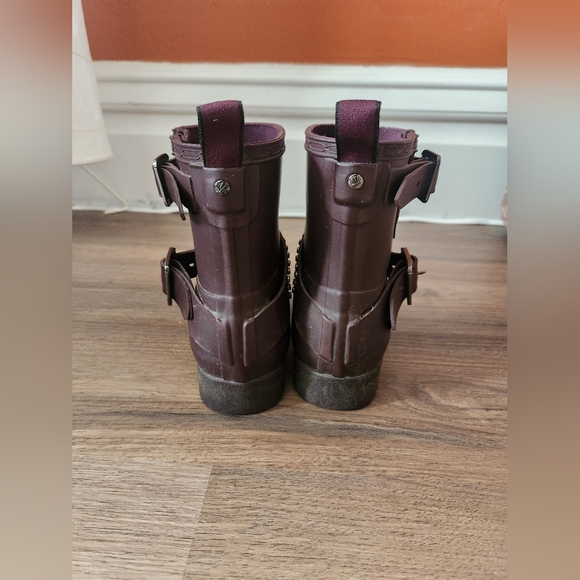 HUNTER Purple Studded Biker Women's Boots - Picture 3 of 8